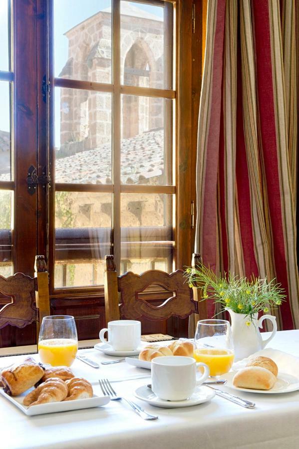 Monasterio De Piedra Hotel Nuevalos Ngoại thất bức ảnh