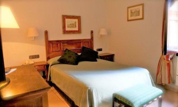 Monasterio De Piedra Hotel Nuevalos Ngoại thất bức ảnh